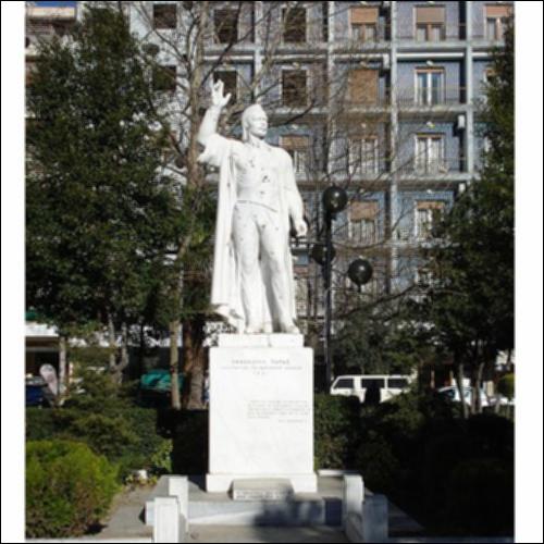 Πληροφορίες για τον Εμμανουήλ Παπά_icon