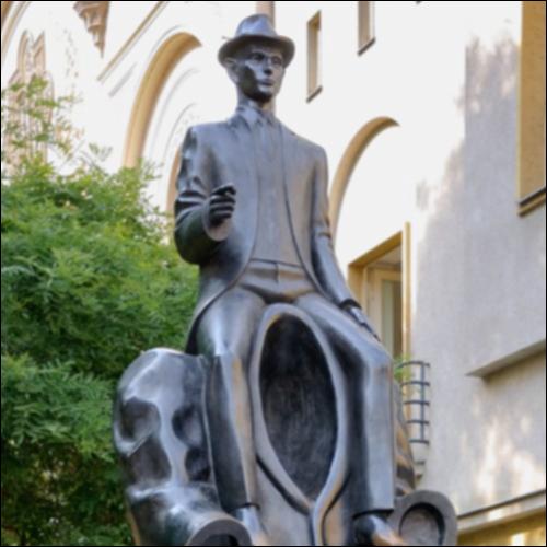Jaroslav Rona, Μνημείο αφιερωμένο στον Franz Kafka στην Πράγα (2003)_icon