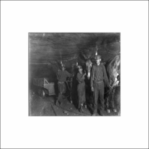 Παιδιά ανθρακωρύχοι. Φωτογραφία του Lewis Hine (1908)_icon